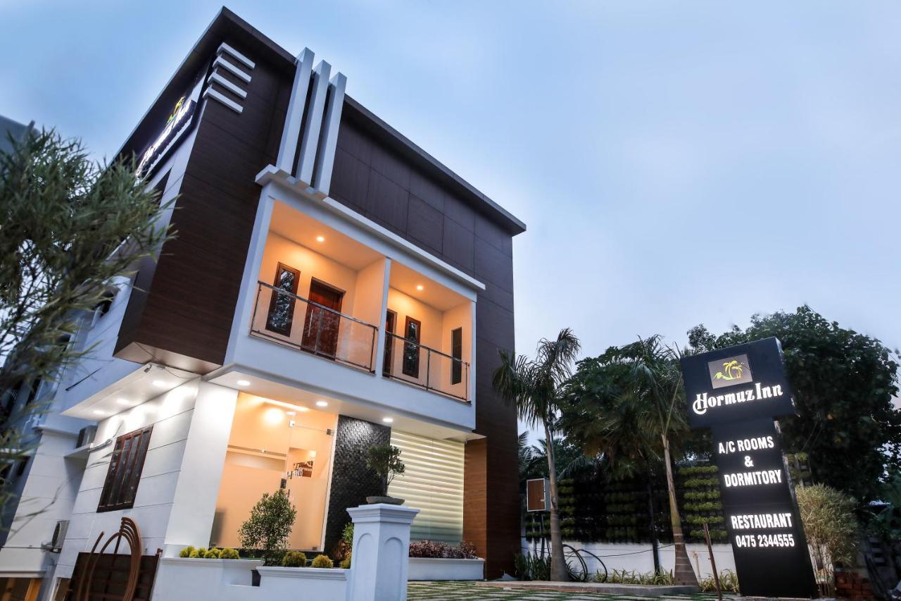 Thenmala Hormuz Inn Kolattupuzha Exterior foto